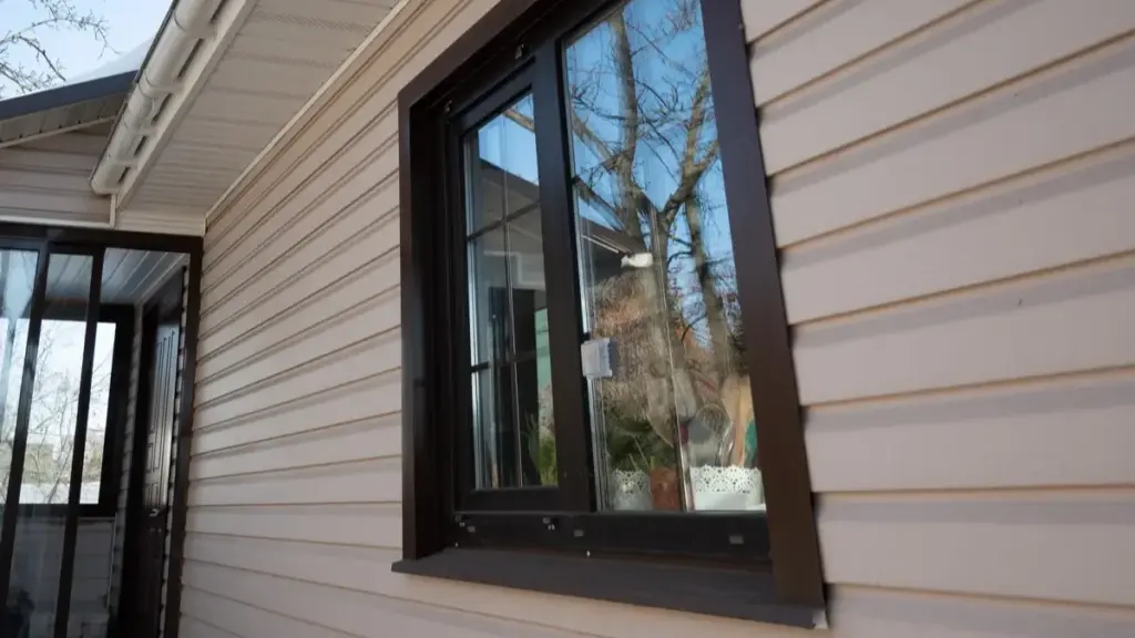 steel-reinforced window frames guide for Canadian homeowners