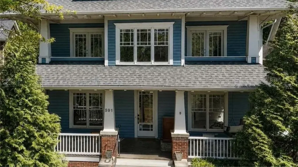 Comparing window replacement quotes for Canadian homes